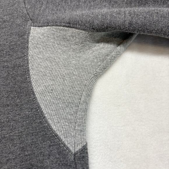 VTG Marquette Golden Eagles CHAMPION Reverse Weave Gray Crew Sweatshirt Size L - Picture 10 of 14